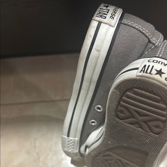 🍦 KIDS CONVERSE SNEAKERS 🍦 - Picture 5 of 8